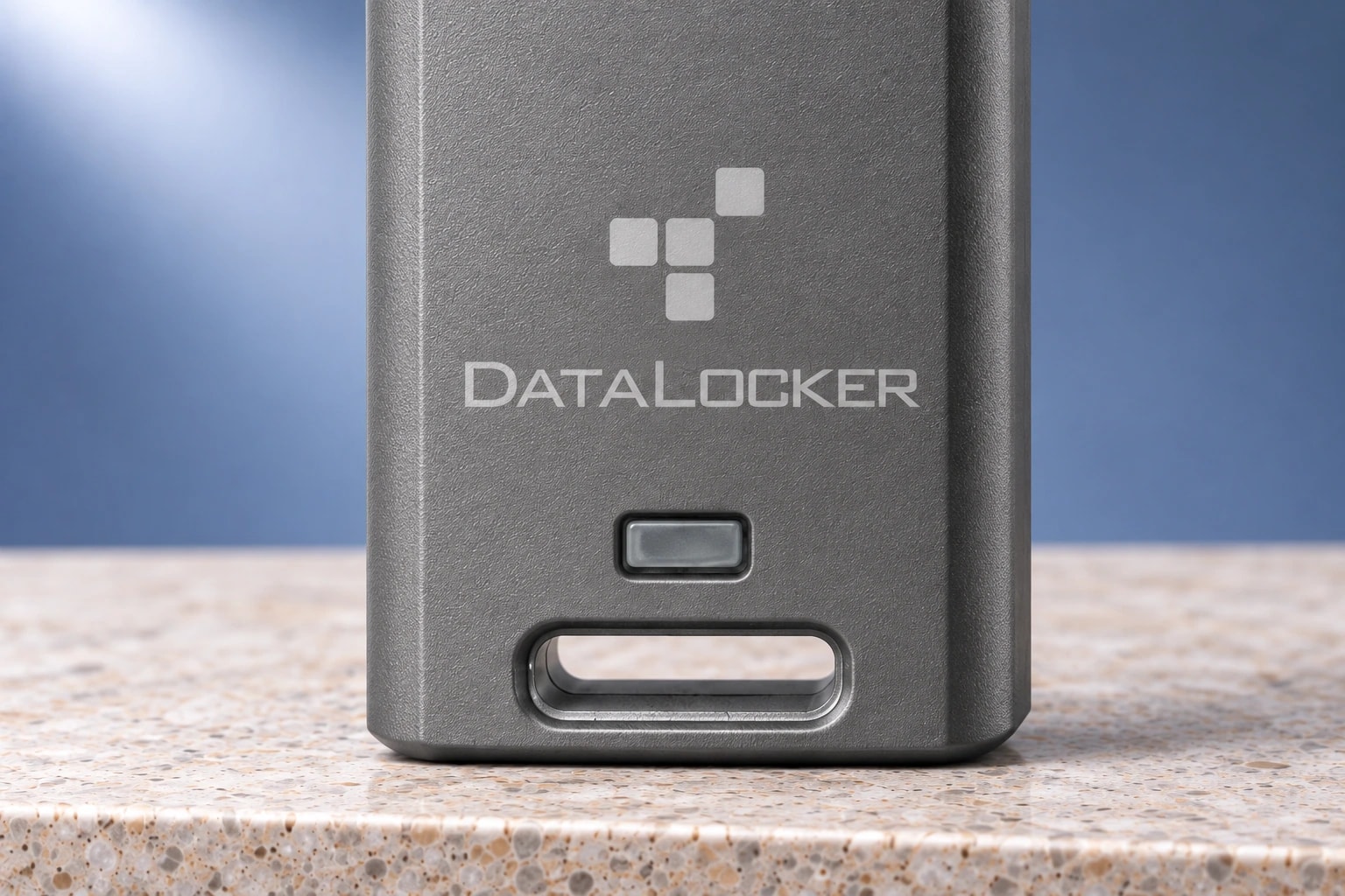 DataLocker DL GO, détail du produit en studio.