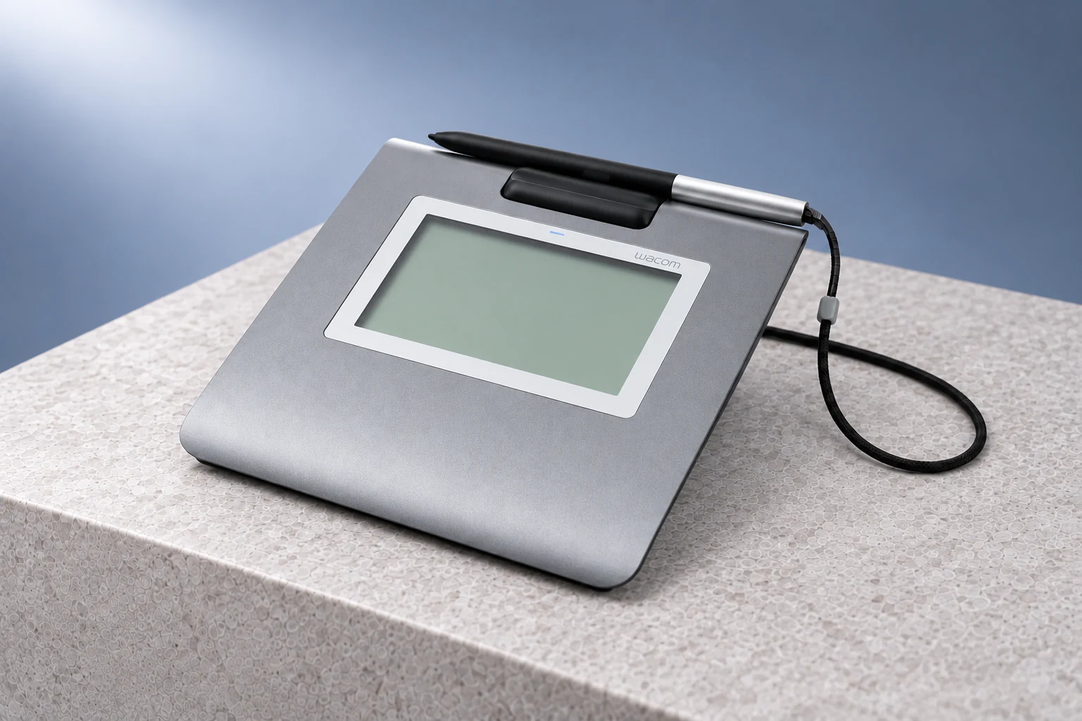 Wacom STU-430, vue de face en studio.